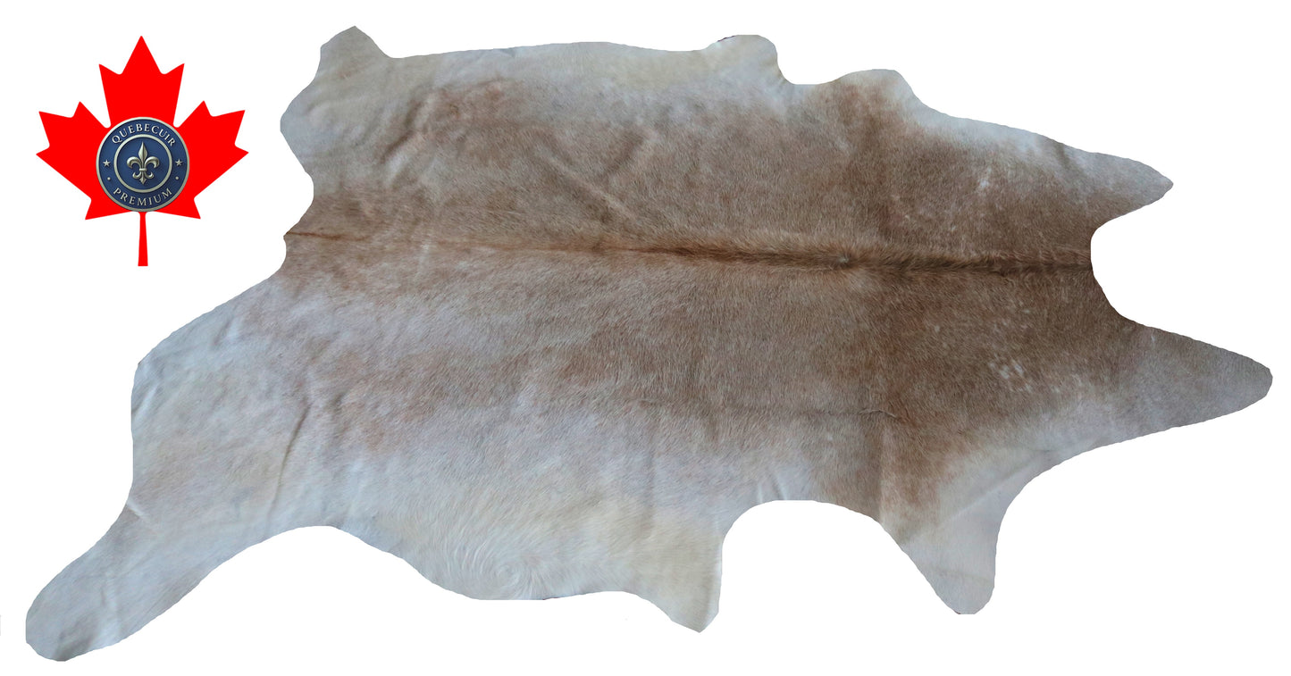 98922- Cowhide Rug Tapis Peau de Vache - Collection Quebecuir Premium