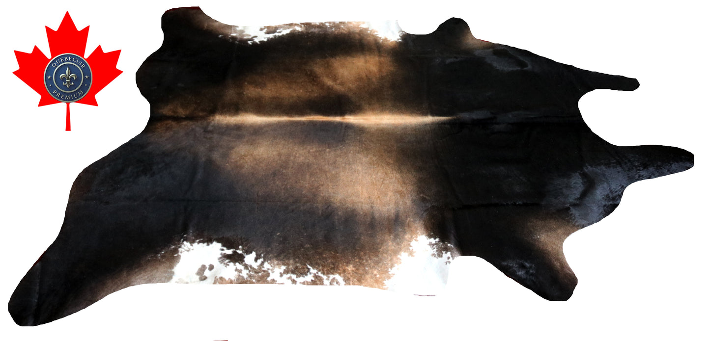 200027 - Cowhide Rug Tapis Peau de Vache SUPER BIG SIZE XXXL - Collection Quebecuir Premium
