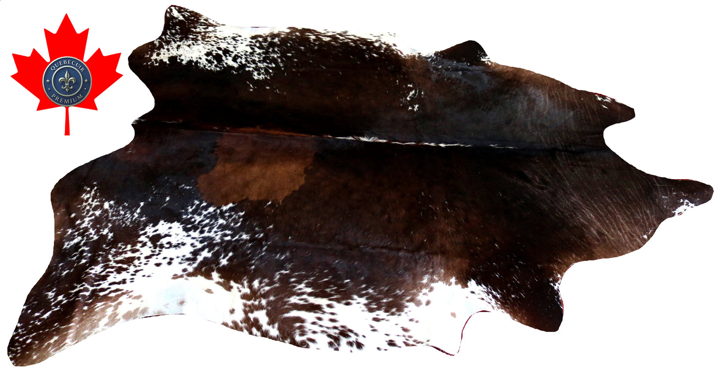 200031 - Cowhide Rug Tapis Peau de Vache SUPER BIG SIZE XXXL - Collection Quebecuir Premium