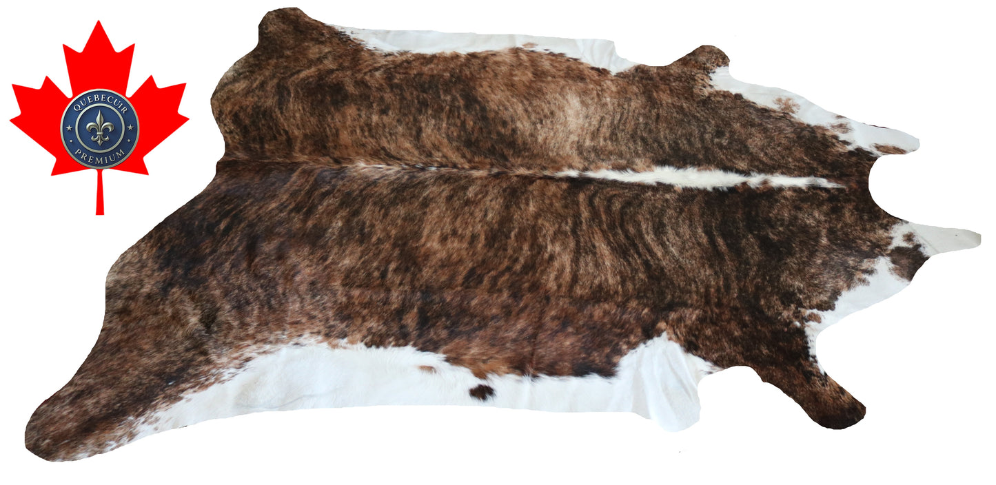 200040 - Cowhide Rug Tapis Peau de Vache SUPER BIG SIZE XXXL - Collection Quebecuir Premium