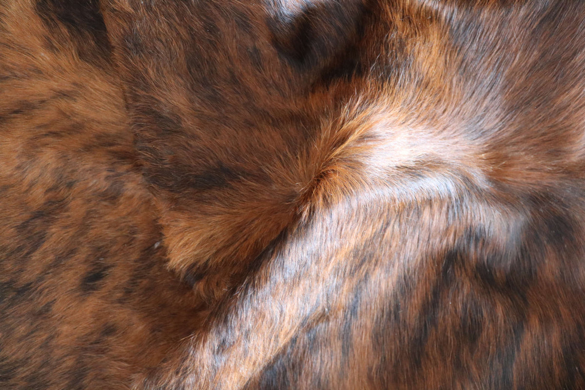 100327- TRICOLOR Cowhide Rug - Quebecuir Premium Collection