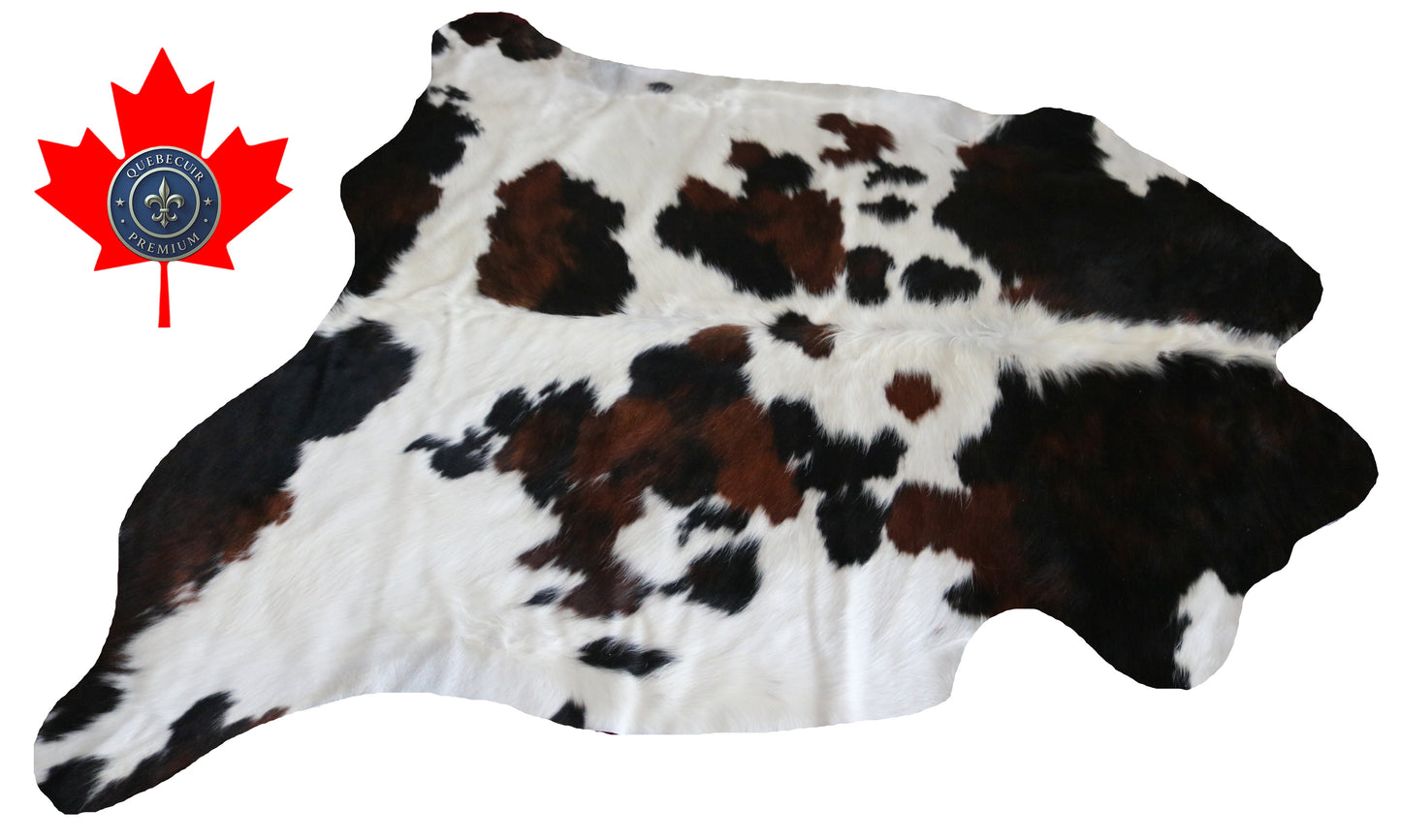 200432 - Cowhide Rug Tapis Peau de Vache Collection Quebecuir Premium