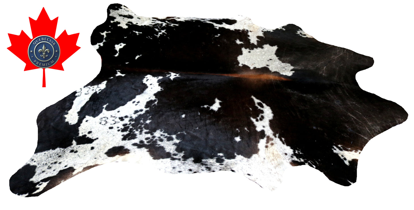 300032 - Cowhide Rug Tapis Peau de Vache -BIG SIZE XL Collection Quebecuir Premium