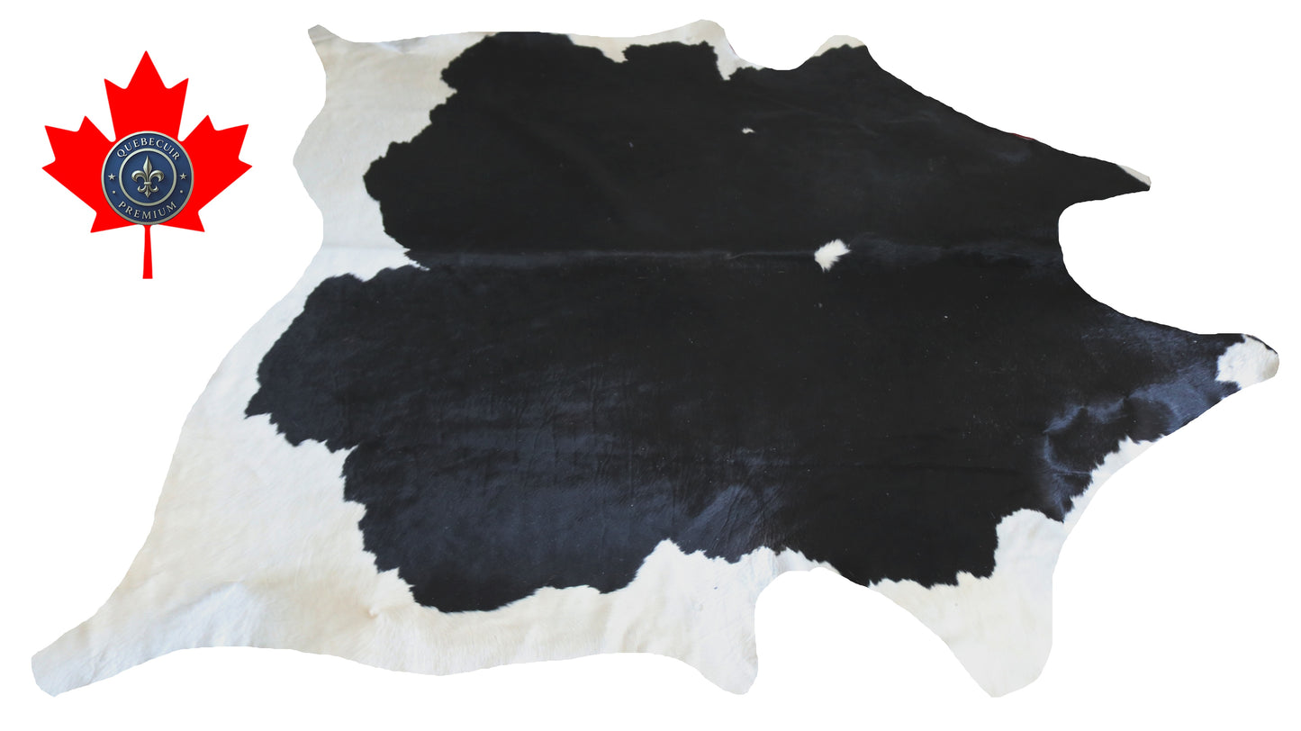 300037 - Cowhide Rug Tapis Peau de Vache Collection Quebecuir Premium