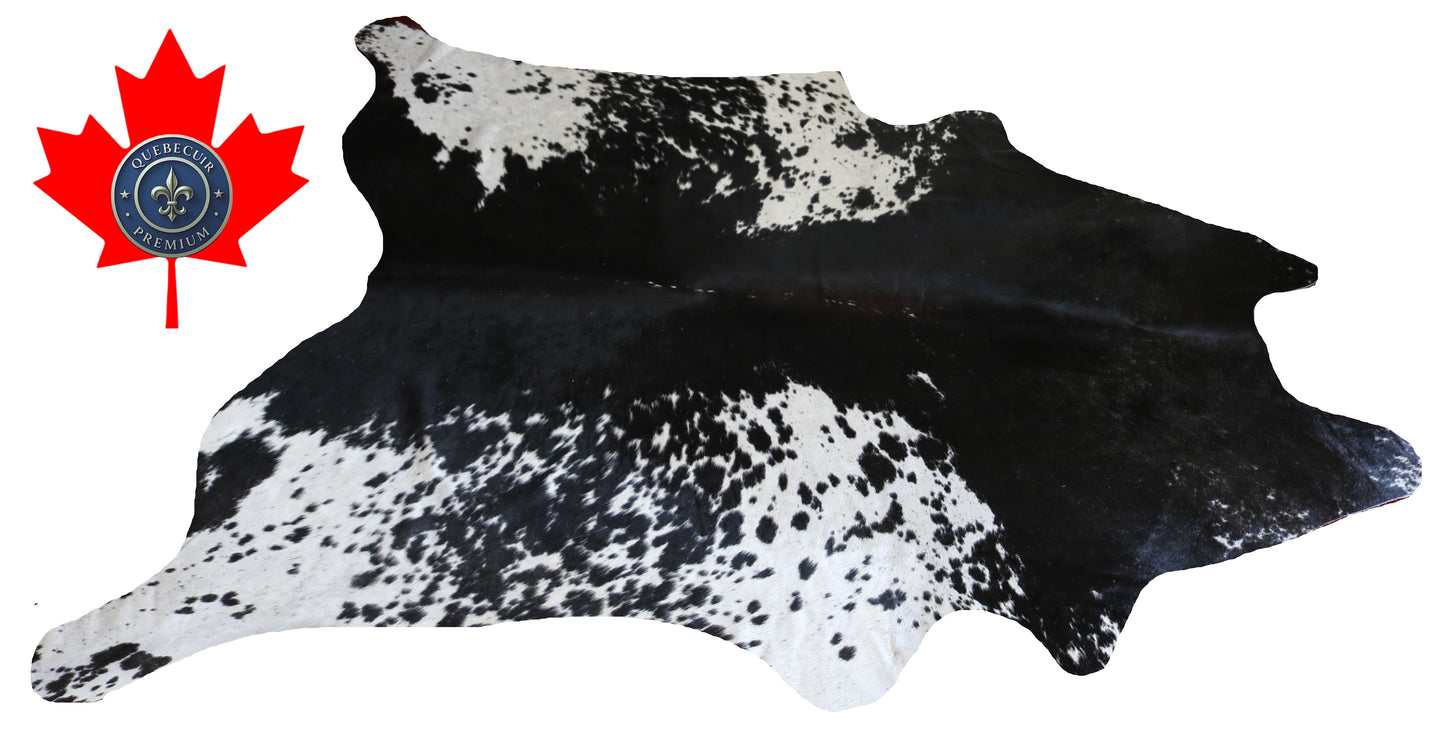 300047 - Cowhide Rug Tapis Peau de Vache Collection Quebecuir Premium