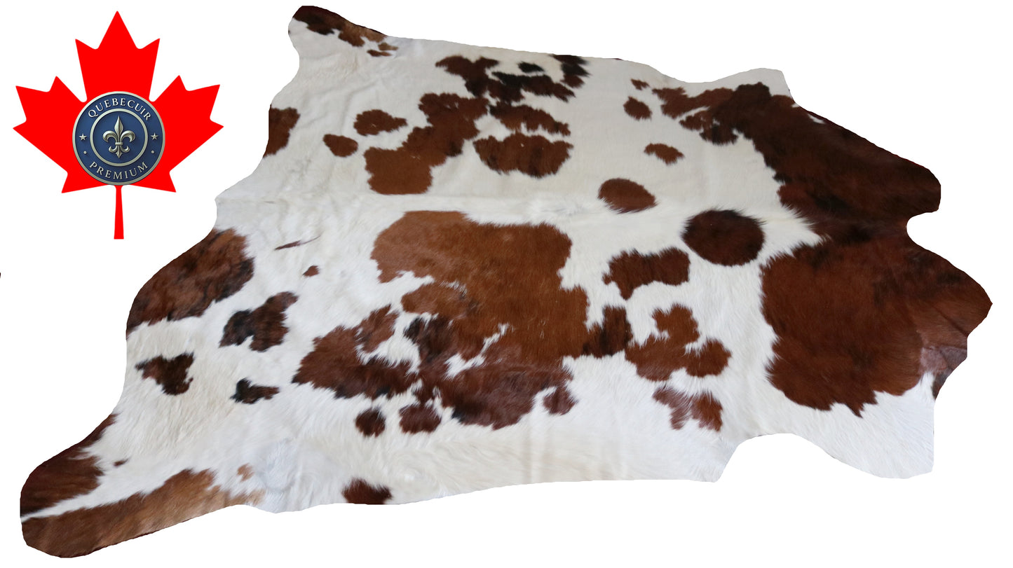 300074 - Cowhide Rug Tapis Peau de Vache -BIG SIZE XL Collection Quebecuir Premium