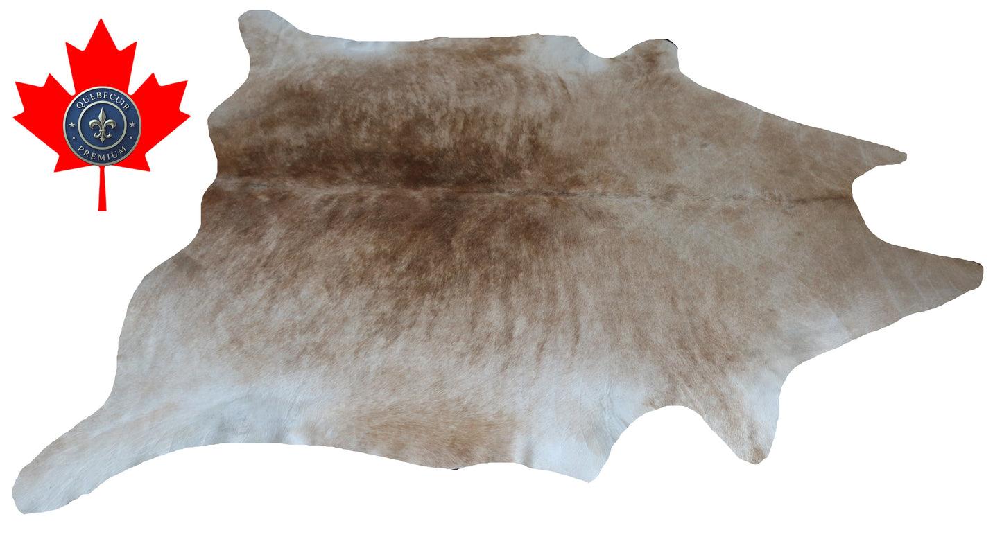 300091 - Cowhide Rug Tapis Peau de Vache Collection Quebecuir Premium