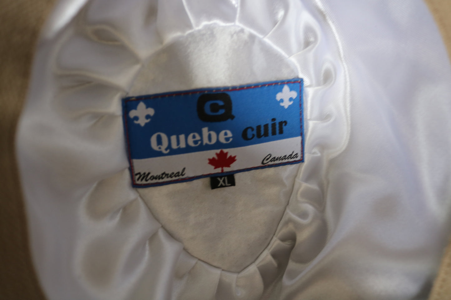 99121- Chapeau Hat Collection Quebecuir Premium