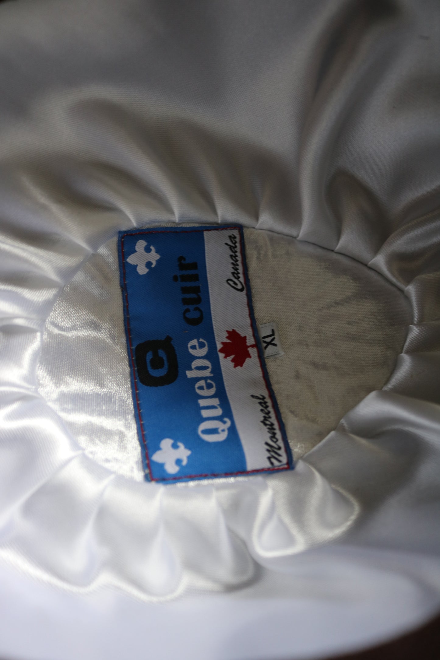 99149- Chapeau Hat Collection Quebecuir Premium