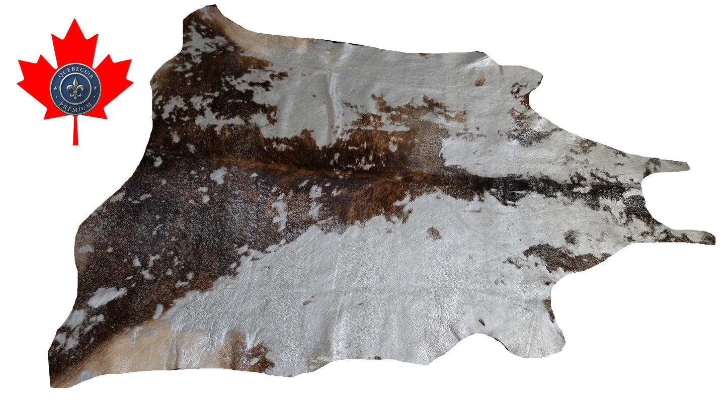300611- Cowhide Rug Tapis Peau de Vache -SILVER METALLIC Collection Quebecuir Premium
