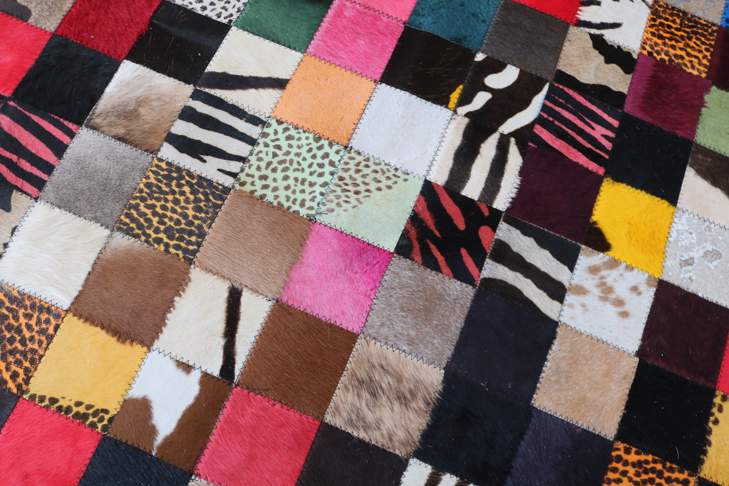 99401 Cowhide rug Patchwork Collection Quebecuir Premium