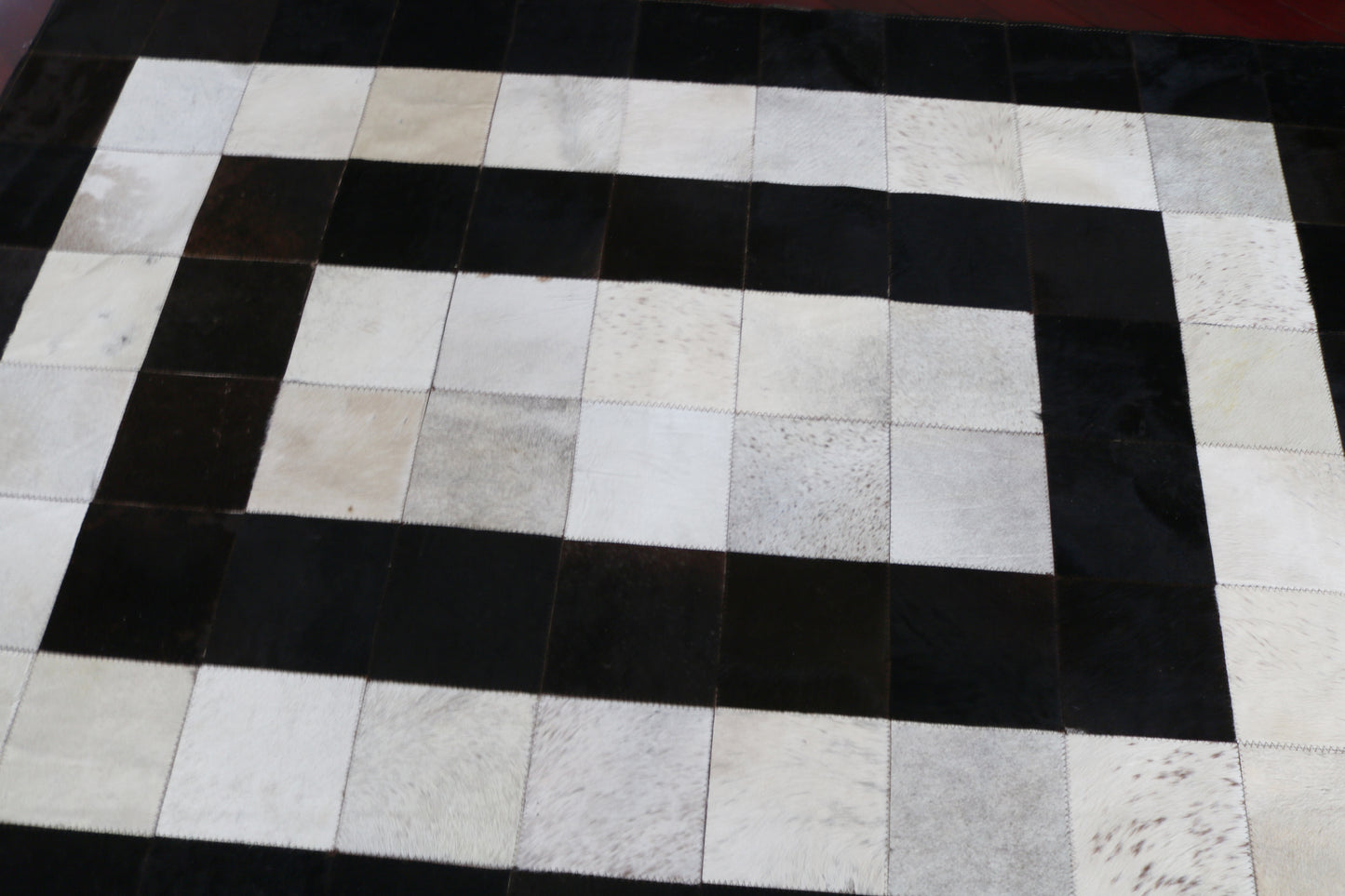 99405 Cowhide rug Patchwork Collection Quebecuir Premium