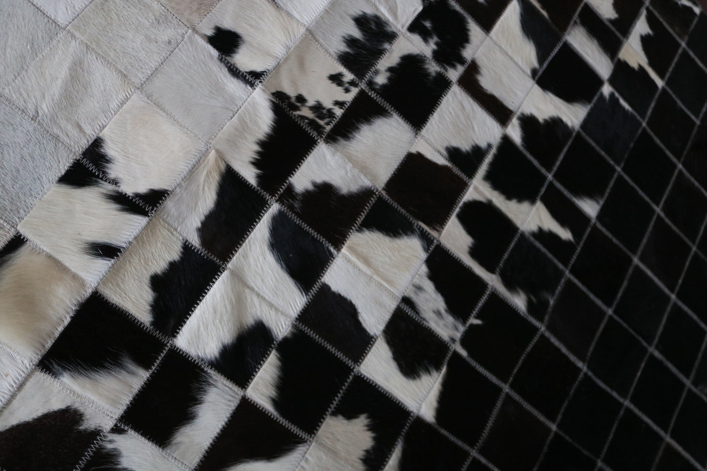 99627 Cowhide rug Patchwork Collection Quebecuir Premium BIG SIZE XXL