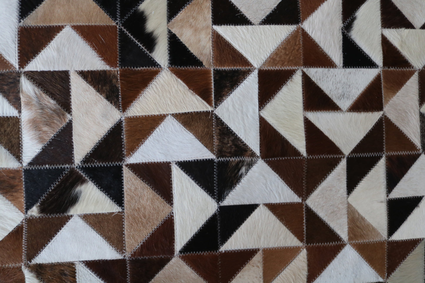 99638 Cowhide rug Patchwork Collection Quebecuir Premium BIG SIZE XXL