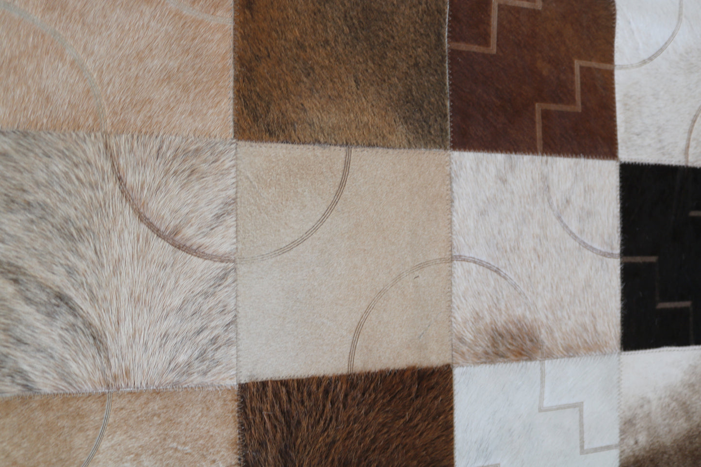 99650 Cowhide rug Patchwork Collection Quebecuir Premium BIG SIZE XXL