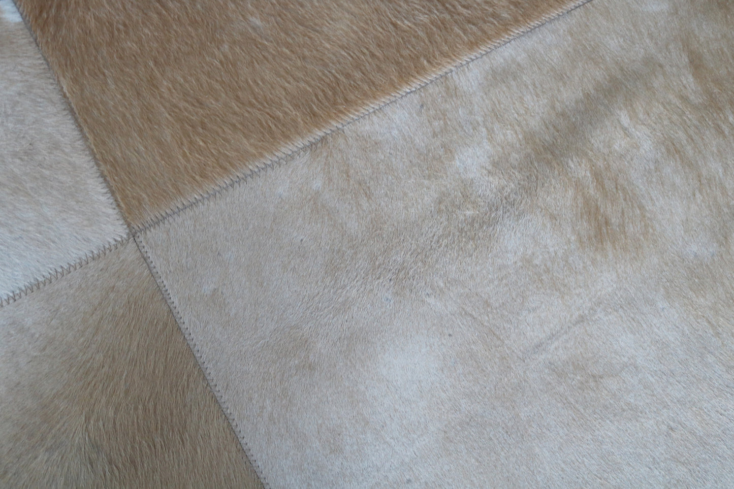 99813 Cowhide rug Patchwork Collection Quebecuir Premium