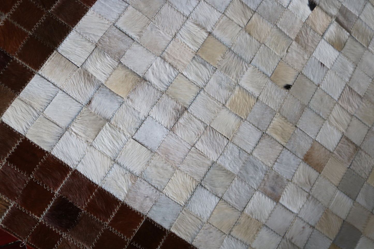99845 Cowhide rug Patchwork Collection Quebecuir Premium