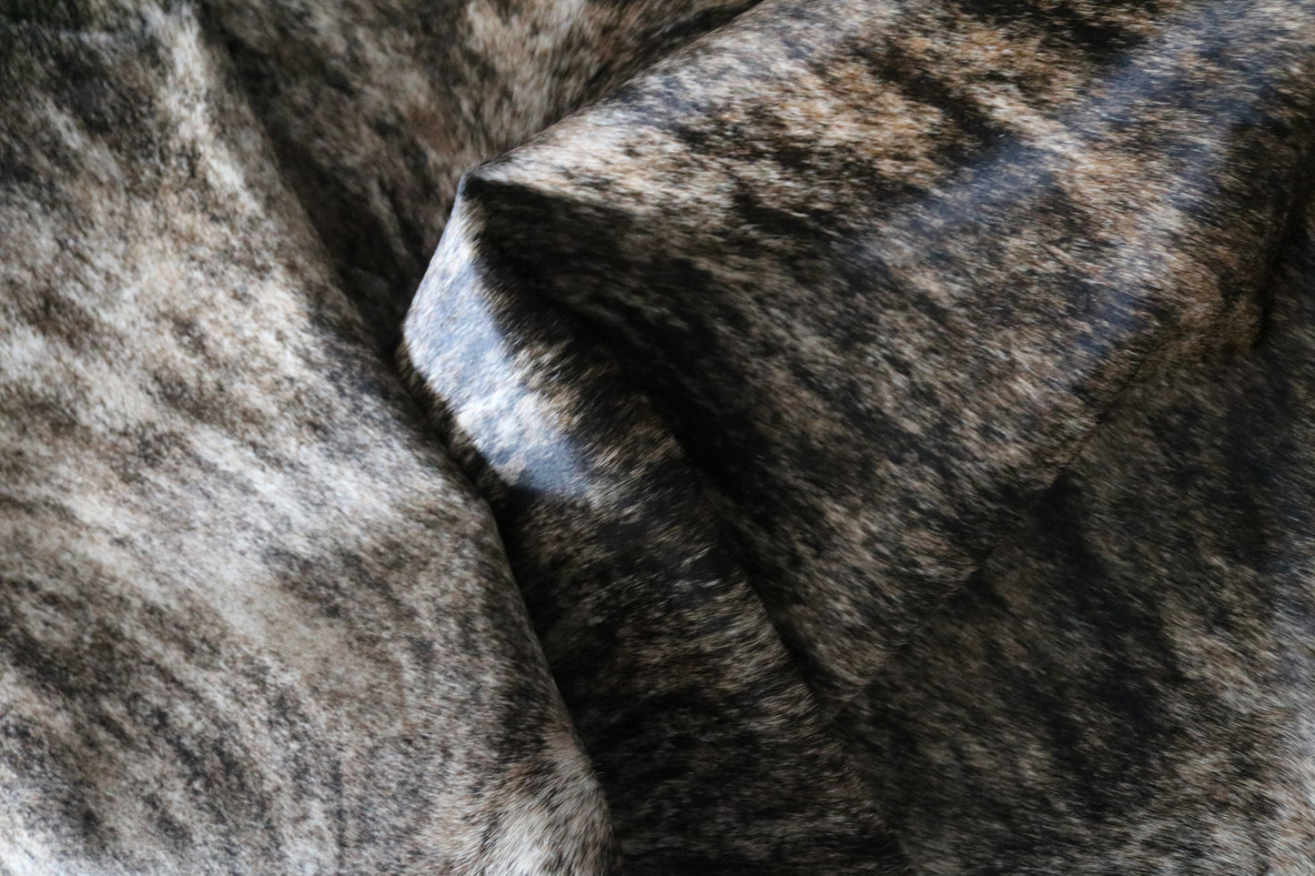 99853 Cowhide rug Collection Quebecuir Premium