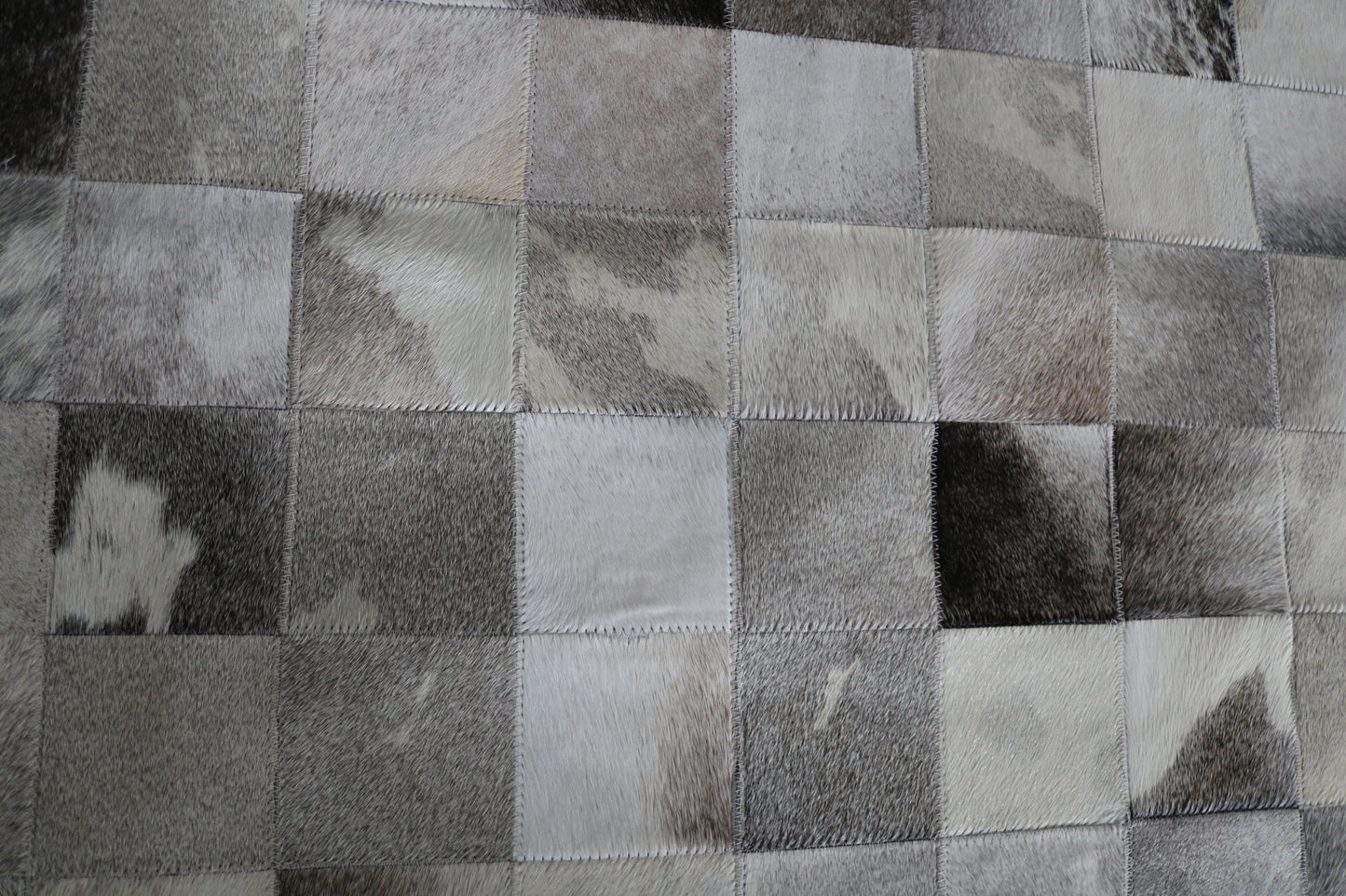 99876 Cowhide rug Patchwork Collection Quebecuir Premium SUPER BIG SIZE XXXL