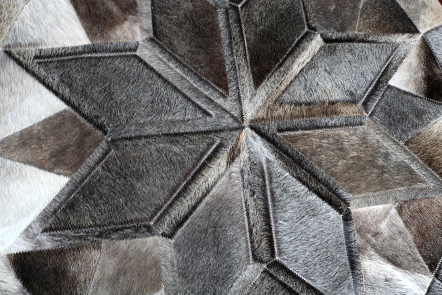 99940 Cowhide rug patchwork Collection Quebecuir Premium MANDALA ROUND