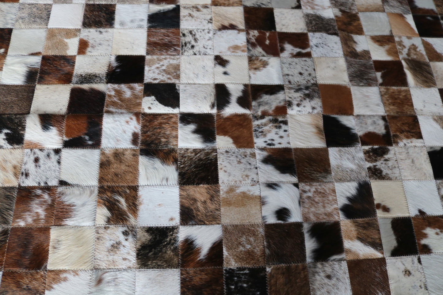 100002 Cowhide rug Patchwork Collection Quebecuir Premium