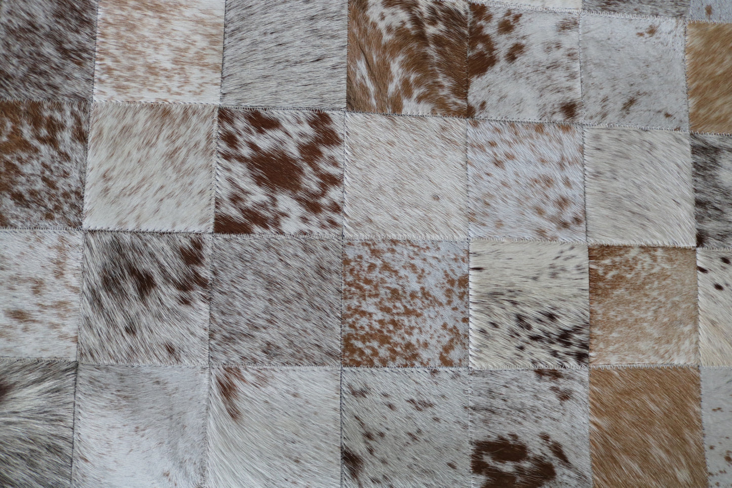 100018 Cowhide rug Patchwork Collection Quebecuir Premium