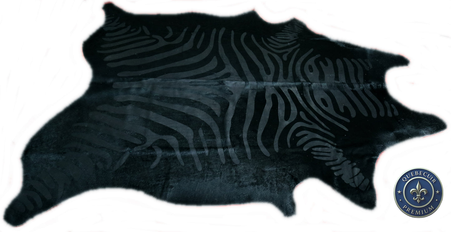 98578 - Cowhide Rug Tapis Peau de Vache BLACK ZEBRA - Collection Quebecuir Premium