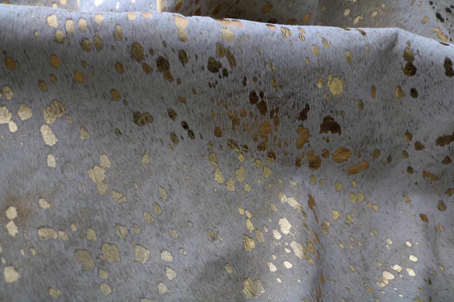 98642- Cowhide Rug Tapis Peau de Vache GOLDEN METALLIC SUPER BIG SIZE XXXL - Collection Quebecuir Premium