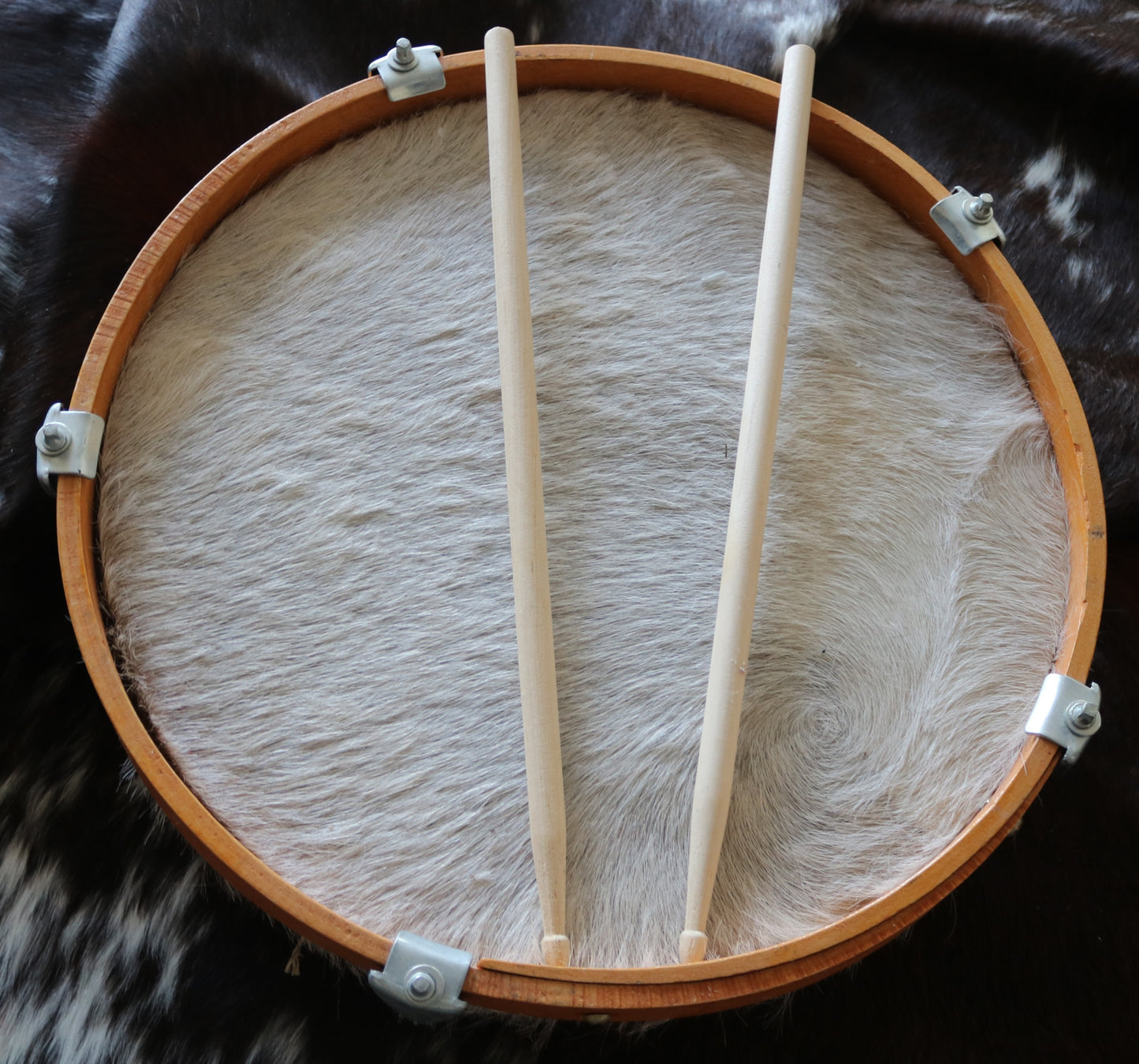 100240 16" Cowhide Drum Bombo Leguero - Tambour en peau de vache Bombo Leguero