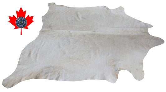 98886- Cowhide Rug Tapis Peau de Vache   -  Collection Quebecuir Premium