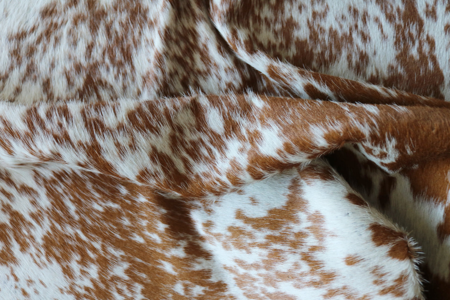 200631 -   Cowhide Rug - Quebecuir Premium Collection