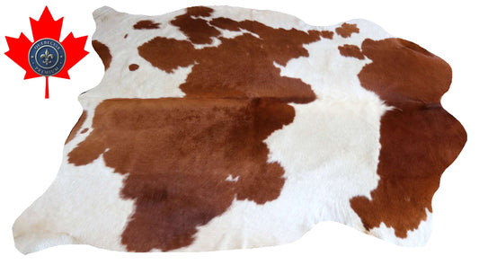 100334 -BROWN & WHITE  Cowhide Rug - Quebecuir Premium Collection