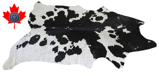 200368 - Cowhide Rug Tapis Peau de Vache  Collection Quebecuir Premium
