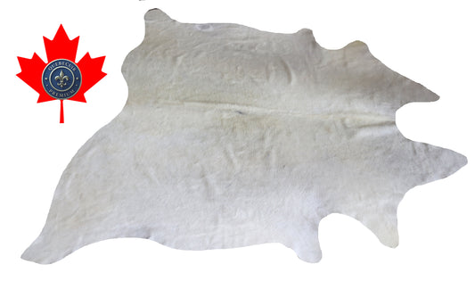 300039 - Cowhide Rug Tapis Peau de Vache     Collection Quebecuir Premium