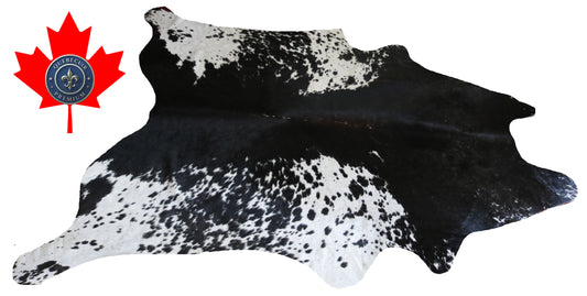 300047 - Cowhide Rug Tapis Peau de Vache     Collection Quebecuir Premium