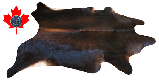 300056- Cowhide Rug Tapis Peau de Vache     Collection Quebecuir Premium