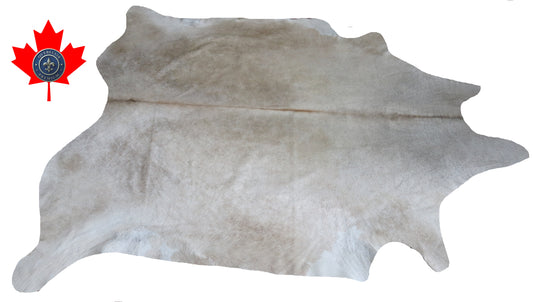 300089 - Cowhide Rug Tapis Peau de Vache  Collection Quebecuir Premium
