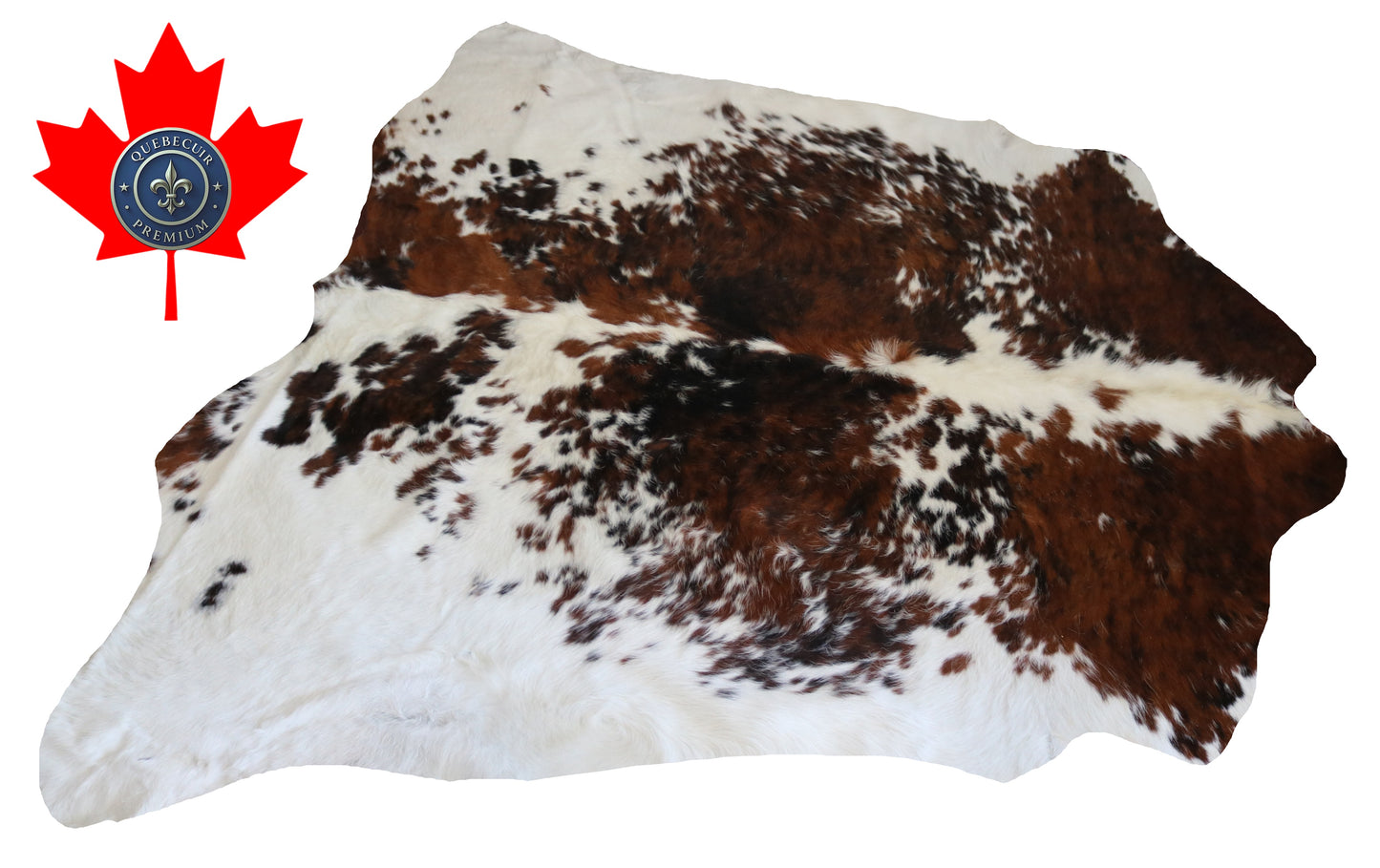 99080- Cowhide Rug Tapis Peau de Vache  Collection Quebecuir Premium