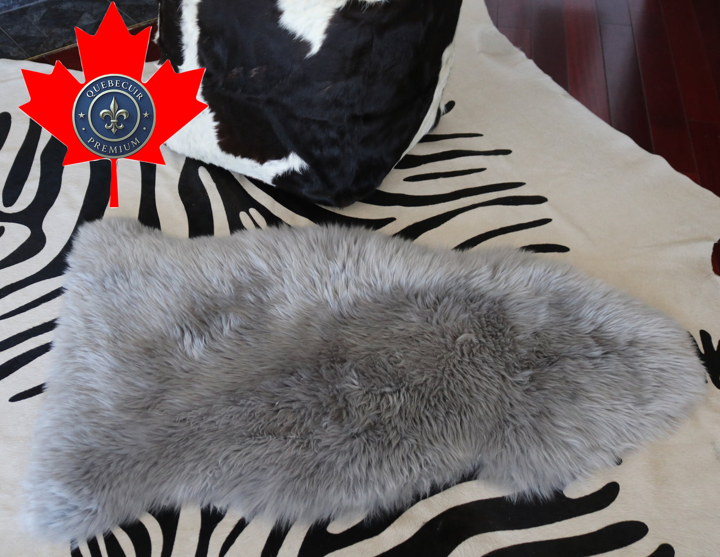 300171  Tapis GRAND peau de Mouton Sheepskin BIG SIZE Collection Quebecuir Premium GREY X 1
