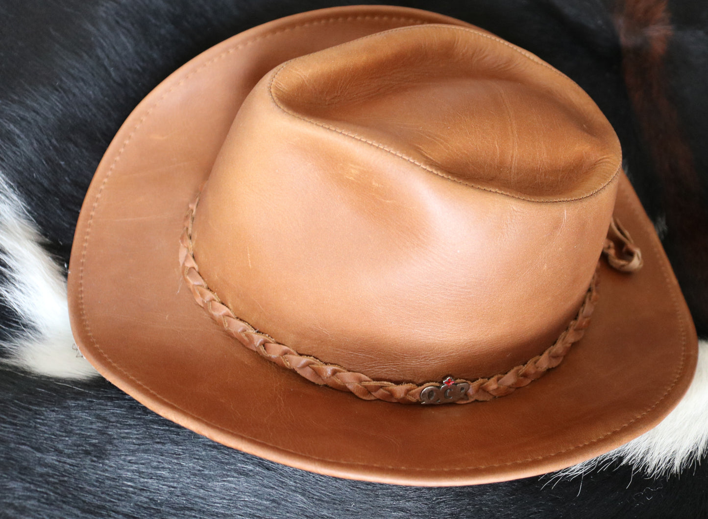 99108- Chapeau Hat  Collection Quebecuir Premium