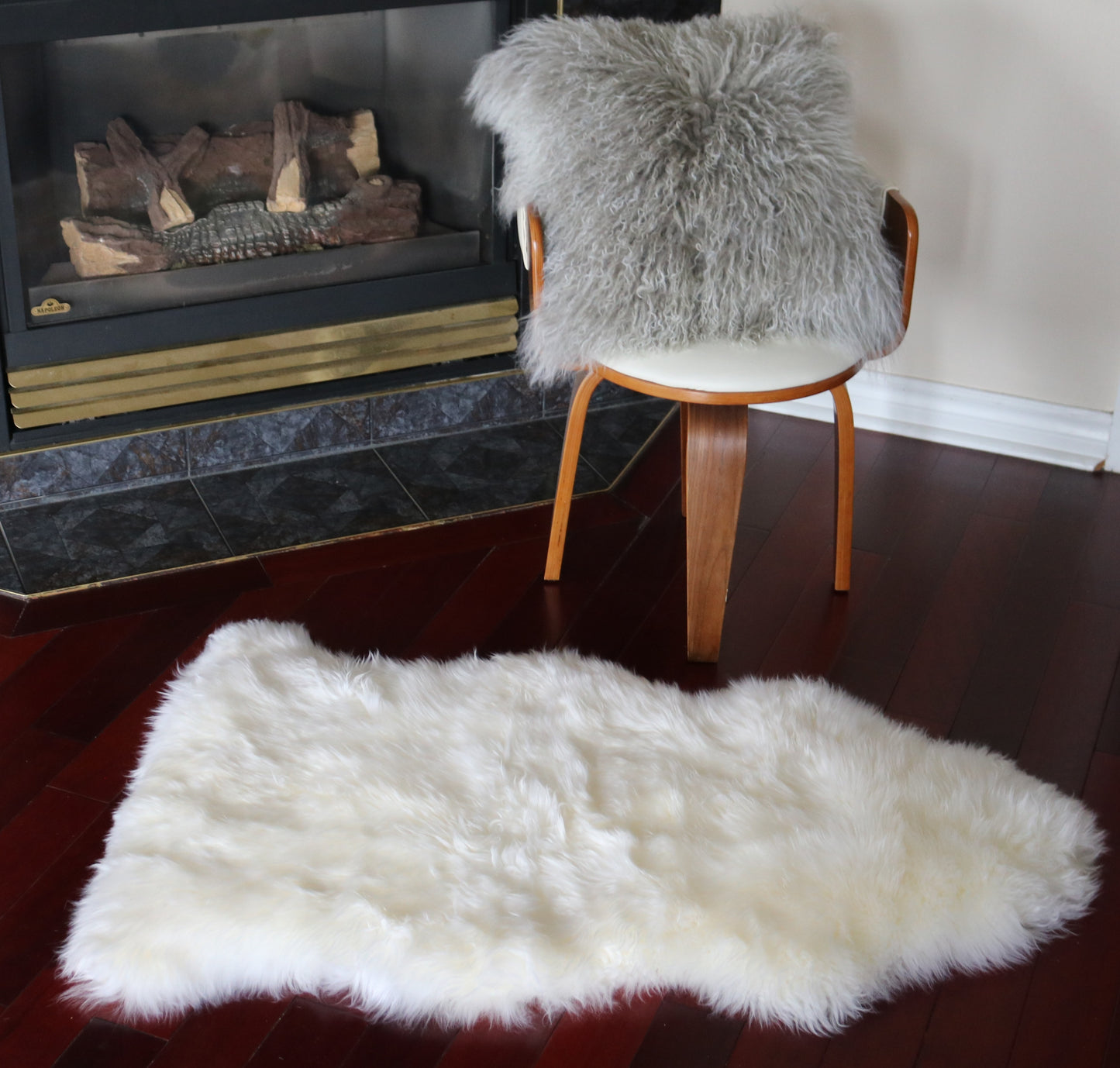 200453  Tapis GRAND peau de Mouton Sheepskin BIG SIZE Collection Quebecuir Premium IVOIRE X 1