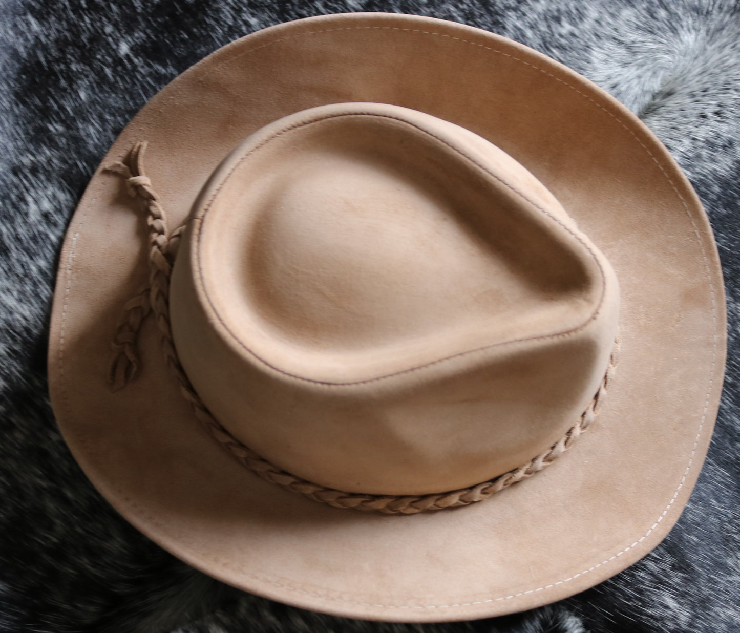 99130- Chapeau Hat  Collection Quebecuir Premium