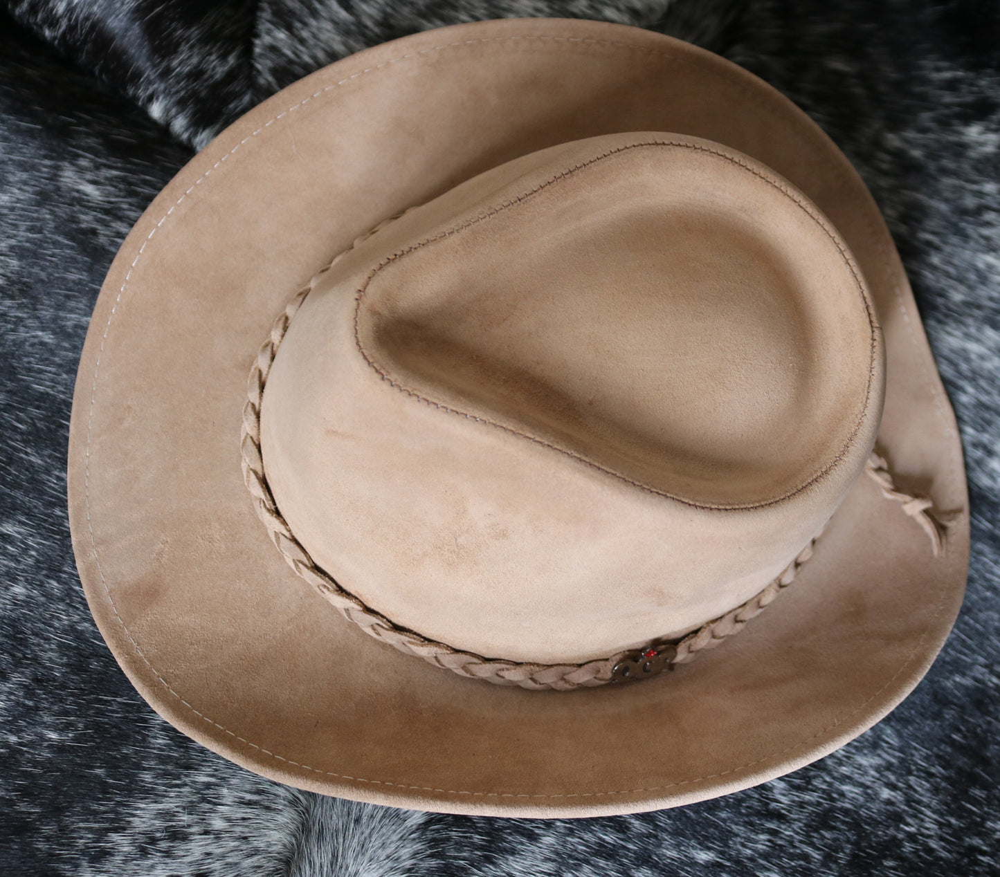 99130- Chapeau Hat  Collection Quebecuir Premium