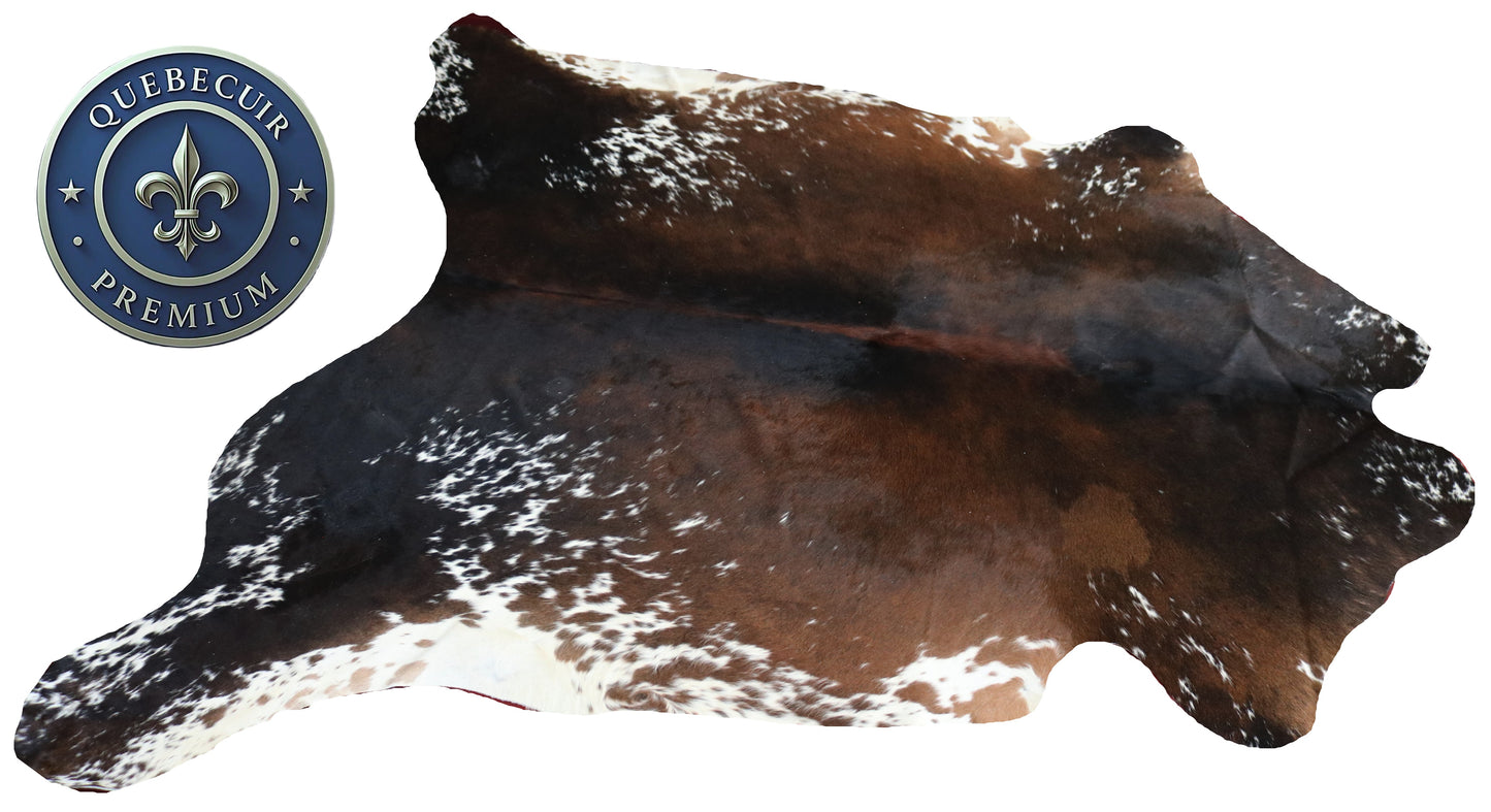 99162- Cowhide Rug Tapis Peau de Vache  Collection Quebecuir Premium