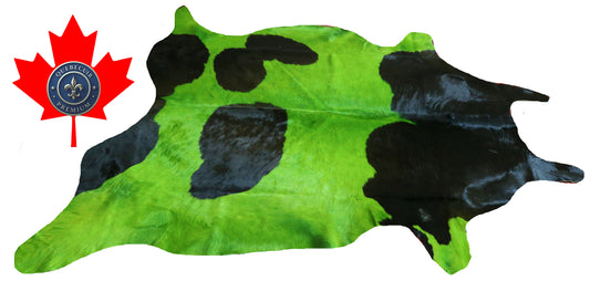 99165 - Cowhide Rug Tapis Peau de Vache  GREEN    - Collection Quebecuir Premium