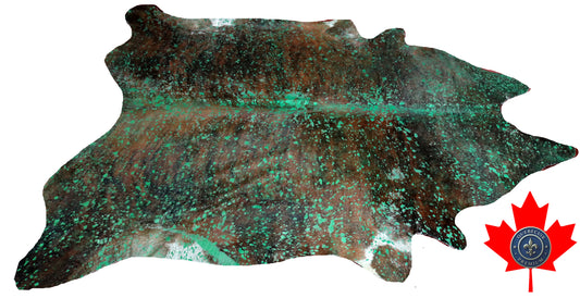 99196 - Cowhide Rug Tapis Peau de Vache  GREEN  METALLIC  - Collection Quebecuir Premium