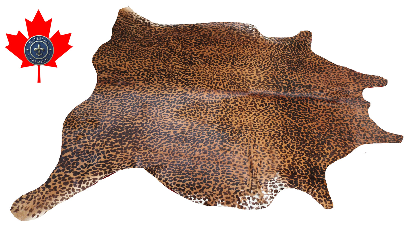 300553 - Cowhide Rug Tapis Peau de Vache LEOPARD - Collection Quebecuir Premium