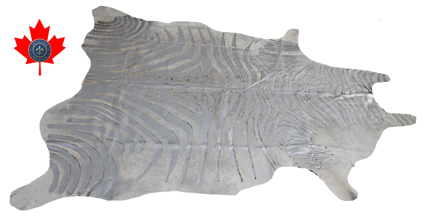 300564 - Cowhide Rug Tapis Peau de Vache ZEBRA SILVER METALLIC- Collection Quebecuir Premium