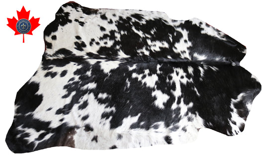 99246- Cowhide Rug Tapis Peau de Vache  - Collection Quebecuir Premium