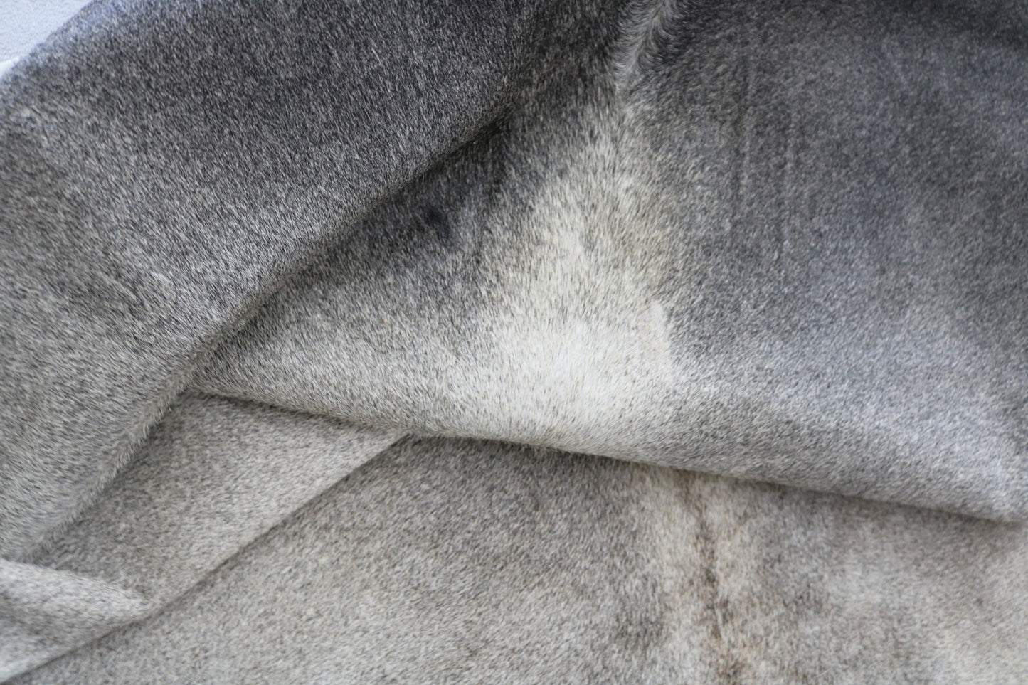 99347 Cowhide rug patchwork  Collection Quebecuir Premium GREY SUPER  BIG SIZE XXXL